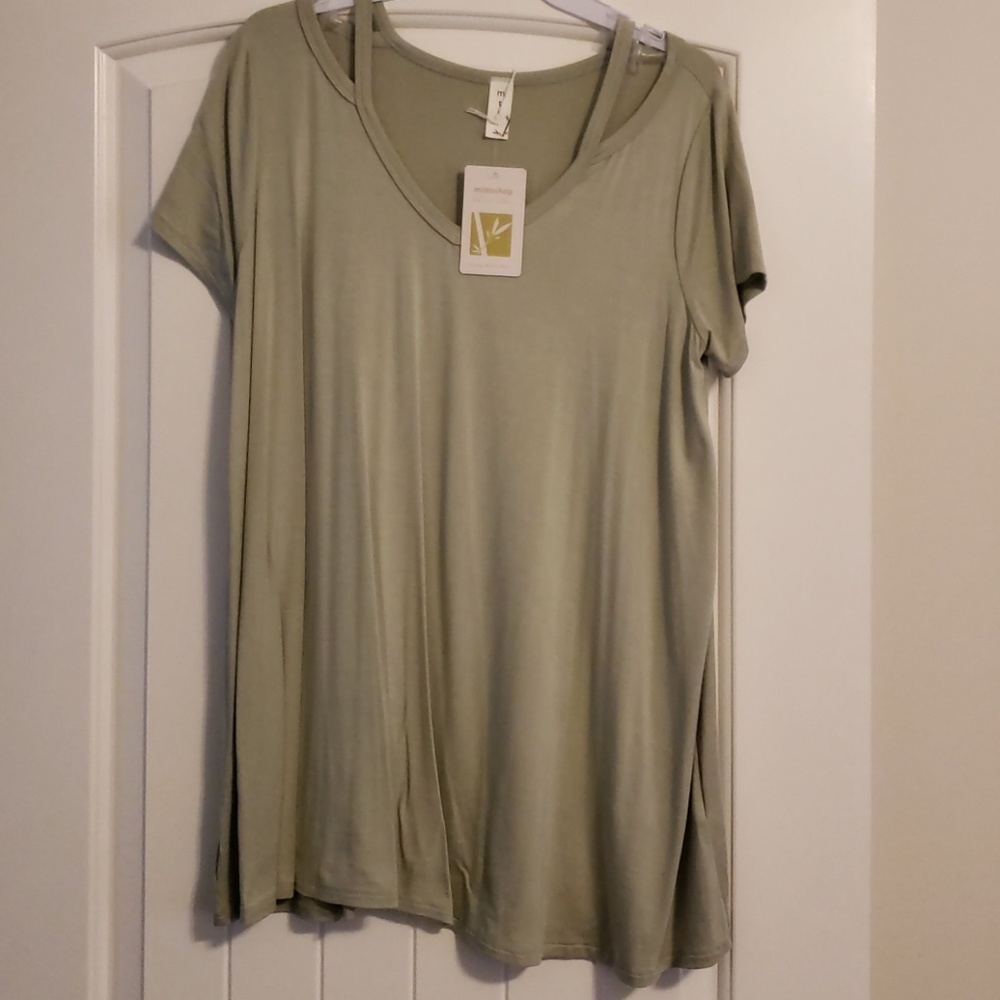Cut Out Neck Tee